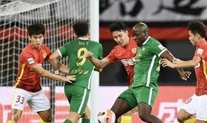 马宁傅明周飞携手出征2026世界杯